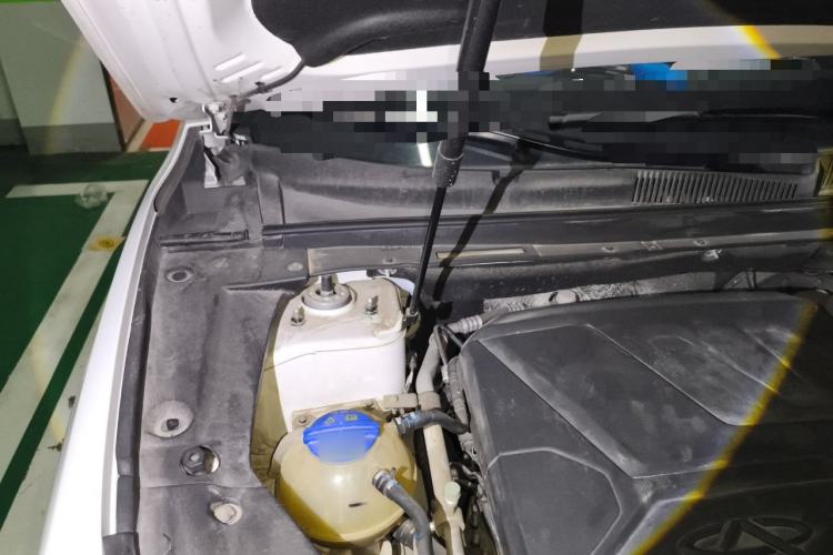 Used JETOUR X70 PLUS 2023 1.6T DCT Stronger 7-Seater Engine Bay Right