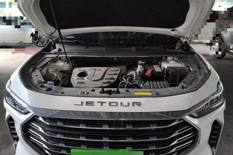 Used JETOUR X70 PLUS 2023 1.5T DCT Ziqiang PRO 5-Seater Engine Bay