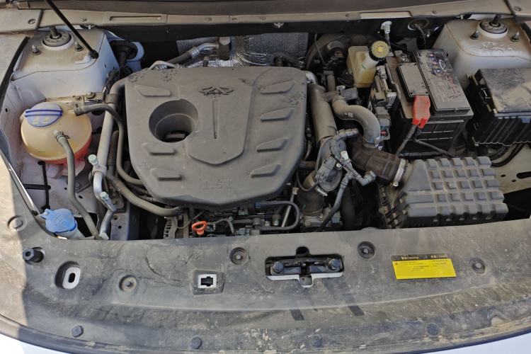 Used JETOUR X70 PLUS 2023 1.5T DCT Brave PLUS 5-Seater Engine Bay