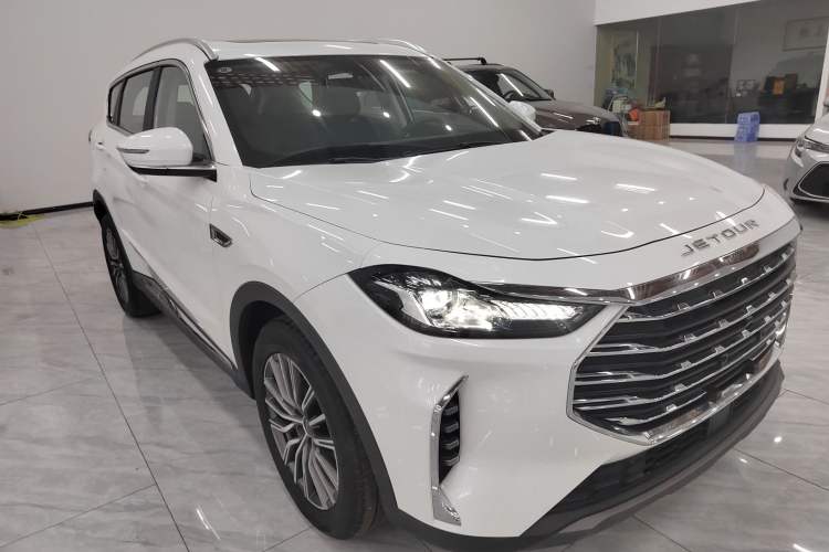 Used JETOUR X70 PLUS 2023 1.5T DCT Ziqiang PRO 5-Seater Exterior 1