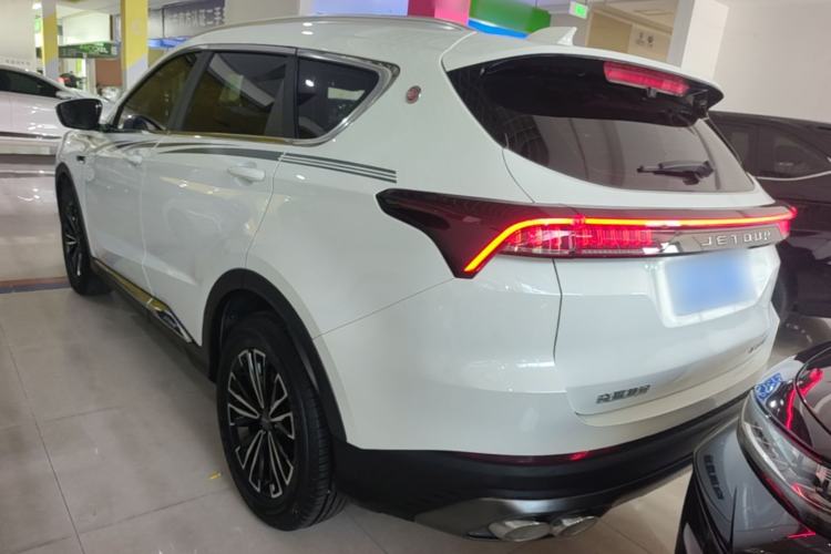 Used JETOUR X70 PLUS 2023 1.5T Manual Self-Reliant 5-Seater Exterior 2