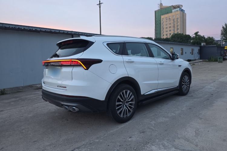 Used JETOUR X70 PLUS 2023 1.5T DCT Ziqiang PRO 7-Seater Exterior 3
