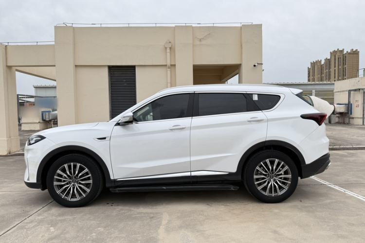 Used JETOUR X70 PLUS 2023 1.5T DCT Brave PLUS 5-Seater Exterior 4