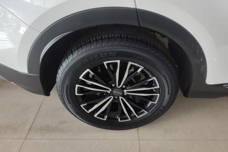 Used JETOUR X70 PLUS 2023 1.5T Manual Self-Reliant 5-Seater Exterior 5