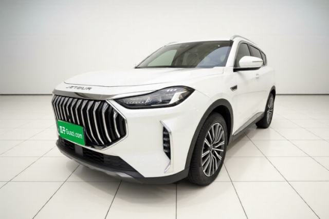 Used JETOUR X70 PLUS 2023 1.5T DCT Brave PLUS 5-Seater