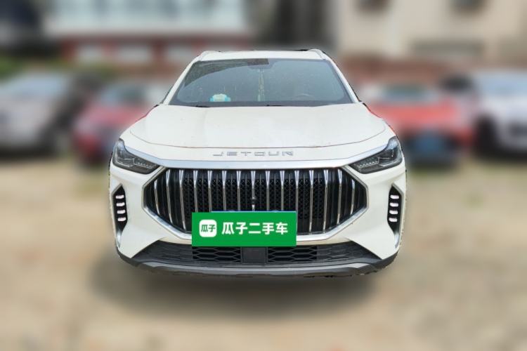 Used JETOUR X70 PLUS 2023 1.5T DCT Brave PLUS 7-Seater Front