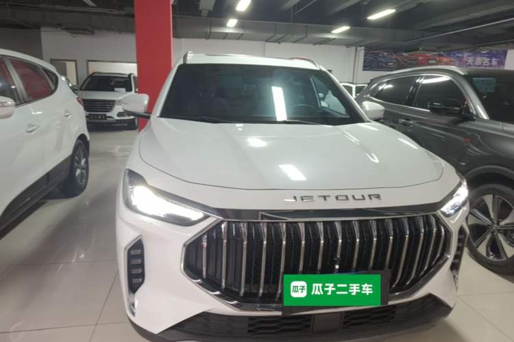 Used JETOUR X70 PLUS 2023 1.5T DCT Brave PLUS 5-Seater Front