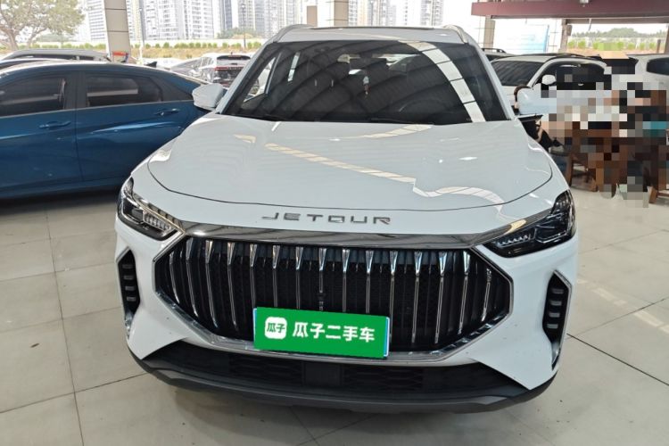 Used JETOUR X70 PLUS 2023 1.5T DCT Brave PLUS 7-Seater Front