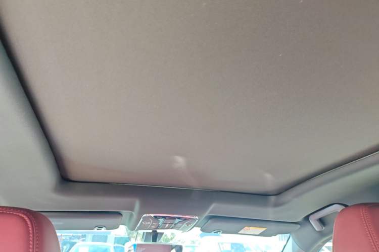 Used JETOUR X70 PLUS 2023 1.5T DCT Brave PLUS 7-Seater Headliner