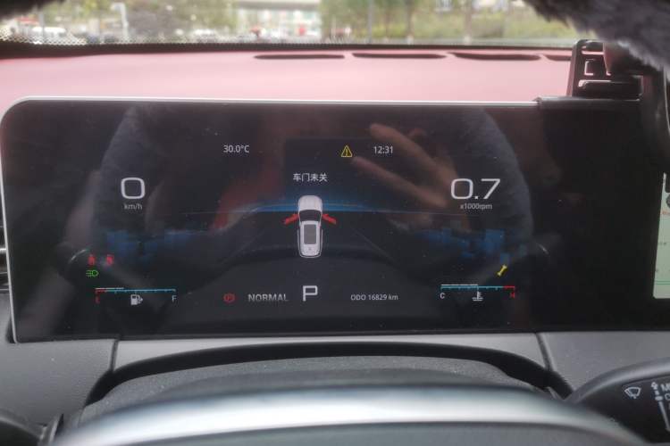 Used JETOUR X70 PLUS 2023 1.6T DCT Stronger 7-Seater Instrument Cluster