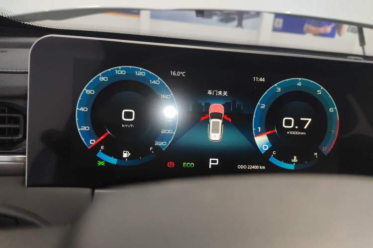 Used JETOUR X70 PLUS 2023 1.5T DCT Ziqiang PRO 5-Seater Instrument Cluster