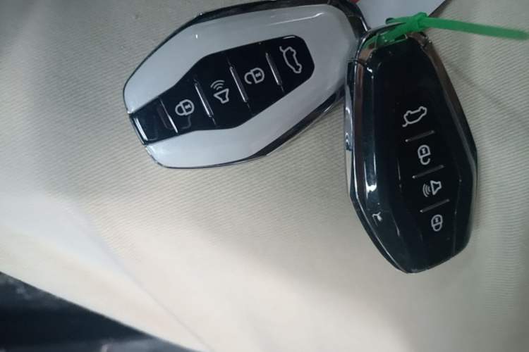 Used JETOUR X70 PLUS 2023 1.5T DCT Brave PLUS 5-Seater Interior 1