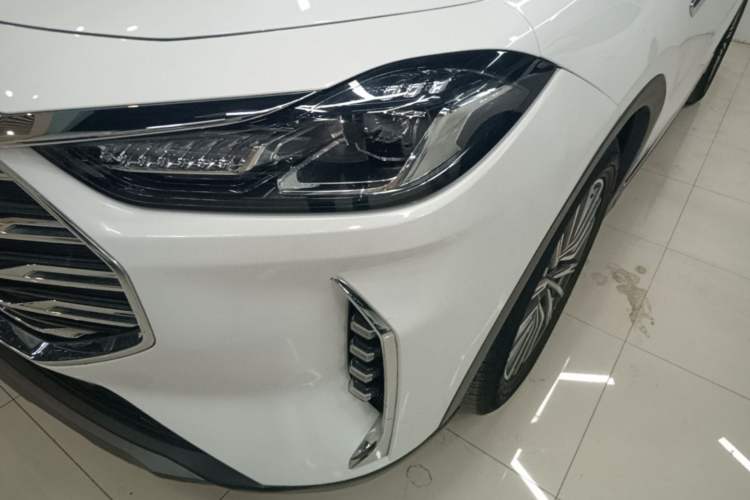 Used JETOUR X70 PLUS 2023 1.5T DCT Ziqiang PRO+ 5-Seater Left Front Headlight