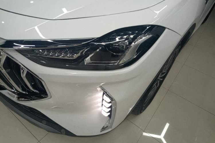 Used JETOUR X70 PLUS 2023 1.5T DCT Brave PLUS 5-Seater Left Front Headlight