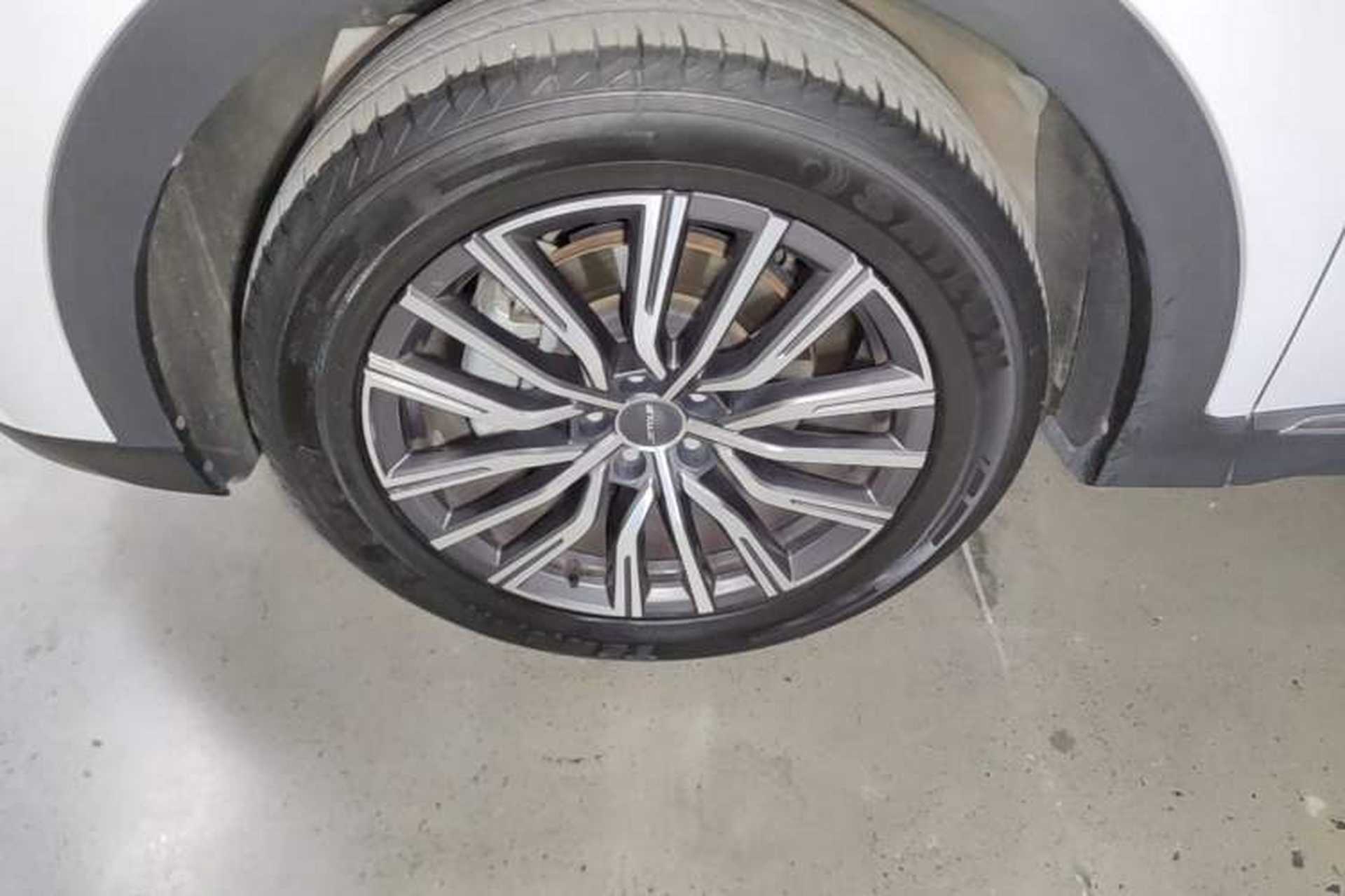 Used JETOUR X70 PLUS 2023 1.5T DCT Brave PLUS 5-Seater Left Front Wheel Hub