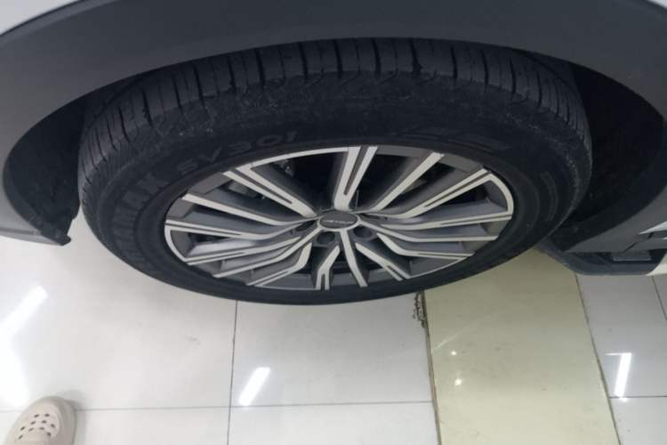 Used JETOUR X70 PLUS 2023 1.5T DCT Brave PLUS 5-Seater Left Front Wheel Hub