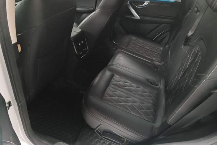Used JETOUR X70 PLUS 2023 1.5T DCT Brave PLUS 7-Seater Left Rear Seat
