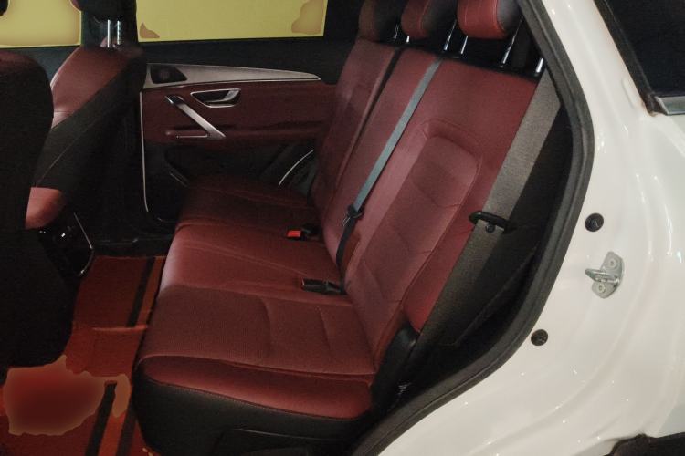 Used JETOUR X70 PLUS 2023 1.5T DCT Ziqiang PRO 7-Seater Left Rear Seat