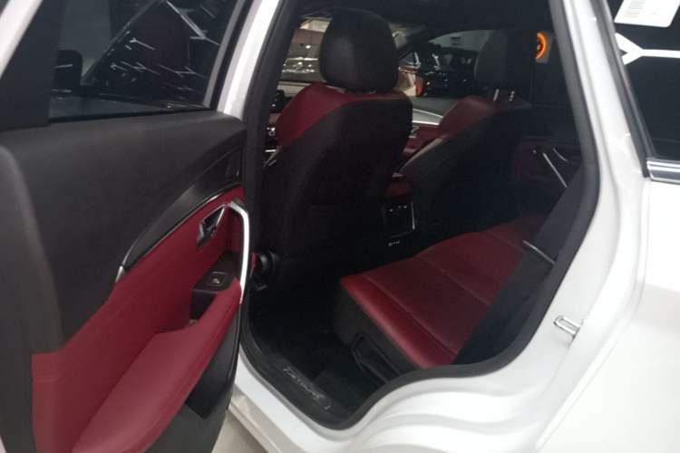 Used JETOUR X70 PLUS 2023 1.5T DCT Ziqiang PRO+ 5-Seater Left Rear Seat