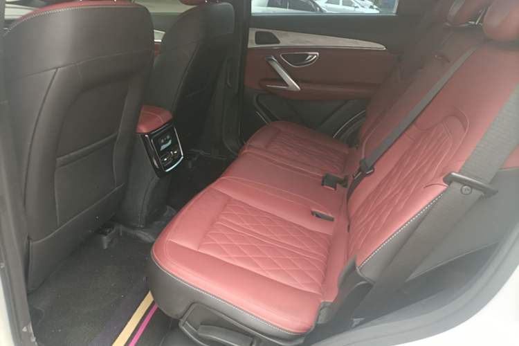 Used JETOUR X70 PLUS 2023 1.5T DCT Brave PLUS 7-Seater Left Rear Seat