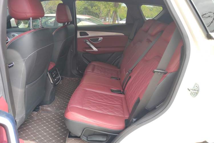 Used JETOUR X70 PLUS 2023 1.5T DCT Brave PLUS 7-Seater Left Rear Seat