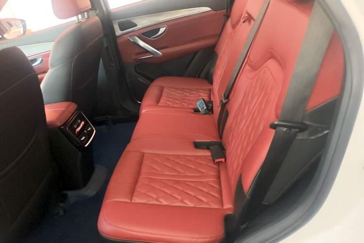 Used JETOUR X70 PLUS 2023 1.6T DCT Stronger 7-Seater Left Rear Seat