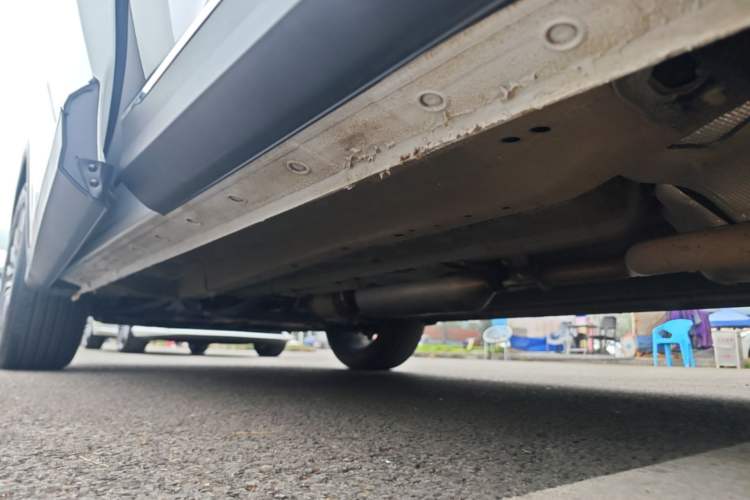 Used JETOUR X70 PLUS 2023 1.5T DCT Brave PLUS 7-Seater Left Side Sill