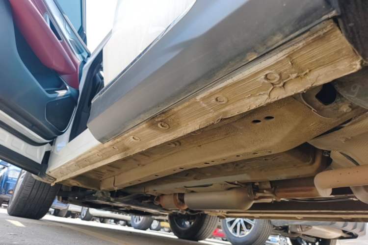 Used JETOUR X70 PLUS 2023 1.5T DCT Ziqiang PRO+ 5-Seater Left Side Sill
