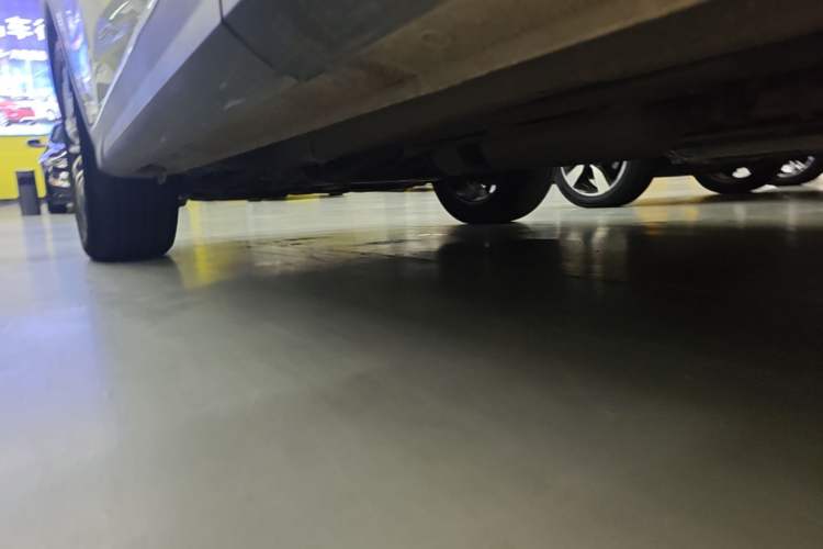 Used JETOUR X70 PLUS 2023 1.5T DCT Brave PLUS 5-Seater Left Side Sill