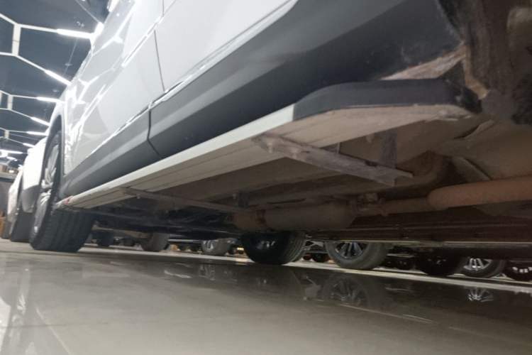 Used JETOUR X70 PLUS 2023 1.5T DCT Brave PLUS 5-Seater Left Side Sill