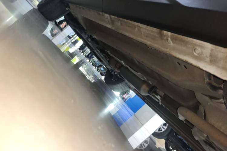 Used JETOUR X70 PLUS 2023 1.5T Manual Self-Reliant 5-Seater Left Side Sill