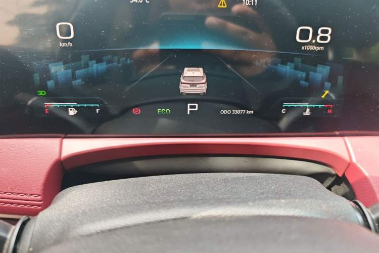 Used JETOUR X70 PLUS 2023 1.5T DCT Brave PLUS 7-Seater Odometer Close Up