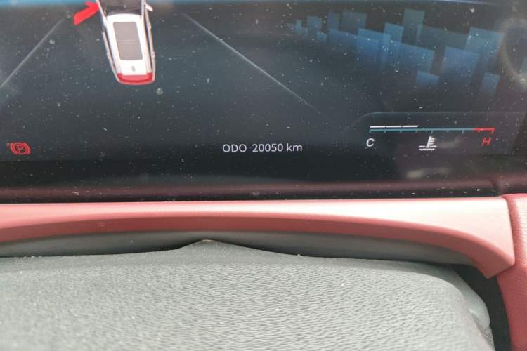 Used JETOUR X70 PLUS 2023 1.5T Manual Warrior PRO 5-Seater Odometer Close Up