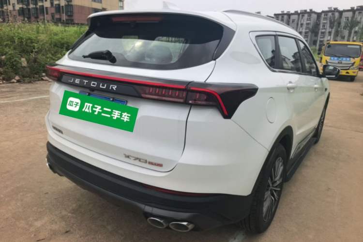 Used JETOUR X70 PLUS 2023 1.5T DCT Ziqiang PRO 7-Seater Rear Right 45 Deg
