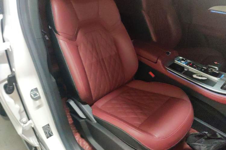 Used JETOUR X70 PLUS 2023 1.5T DCT Brave PLUS 7-Seater Right Front Seat
