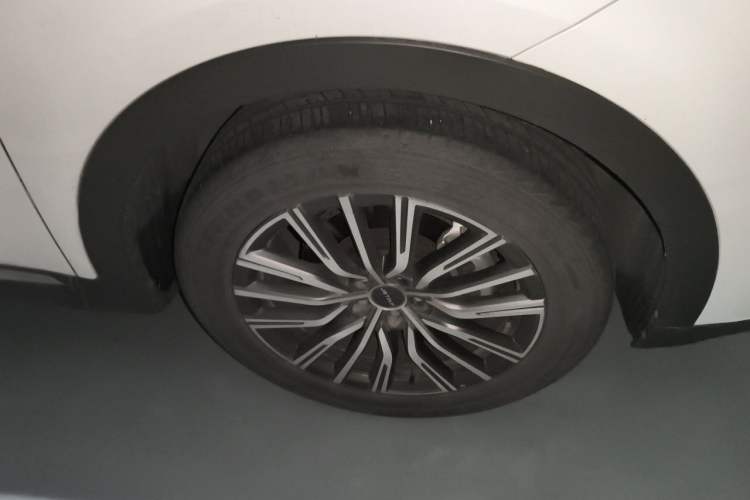 Used JETOUR X70 PLUS 2023 1.6T DCT Stronger 7-Seater Right Front Wheel Hub