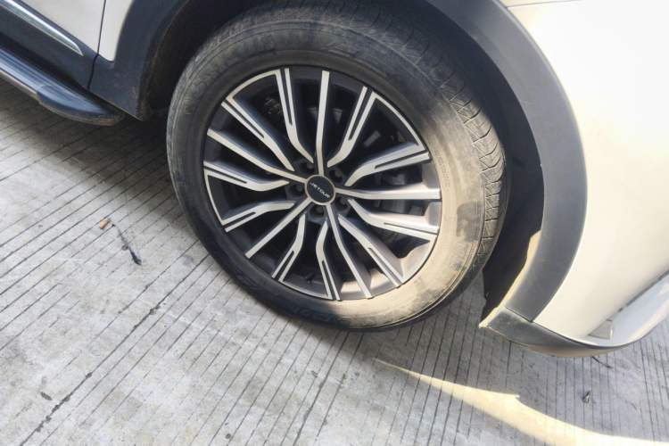 Used JETOUR X70 PLUS 2023 1.5T DCT Brave PLUS 7-Seater Right Front Wheel Hub