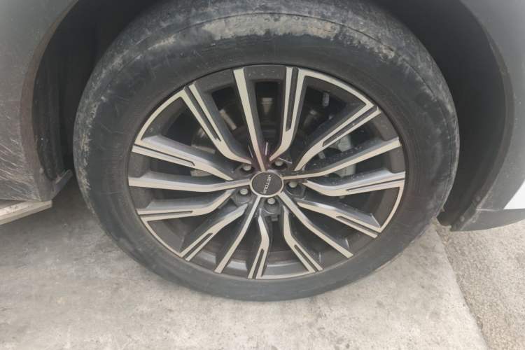 Used JETOUR X70 PLUS 2023 1.5T DCT Brave PLUS 7-Seater Right Front Wheel Hub