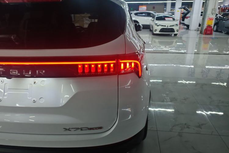 Used JETOUR X70 PLUS 2023 1.5T DCT Ziqiang PRO 5-Seater Right Rear Taillight