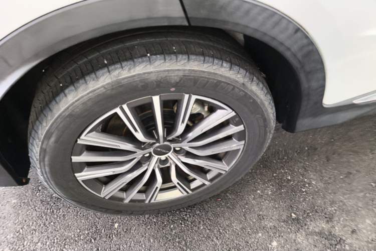 Used JETOUR X70 PLUS 2023 1.6T DCT Stronger 5-Seater Right Rear Wheel Hub