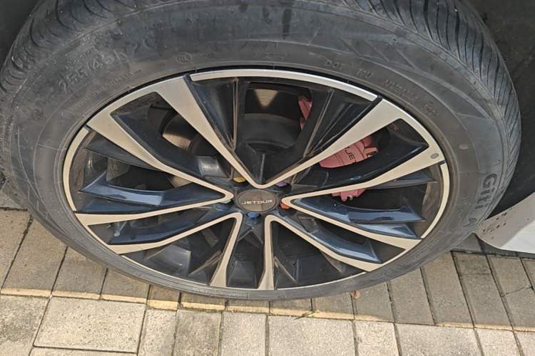 Used JETOUR X70 PLUS 2023 1.6T DCT Stronger PRO 5-Seater Right Rear Wheel Hub