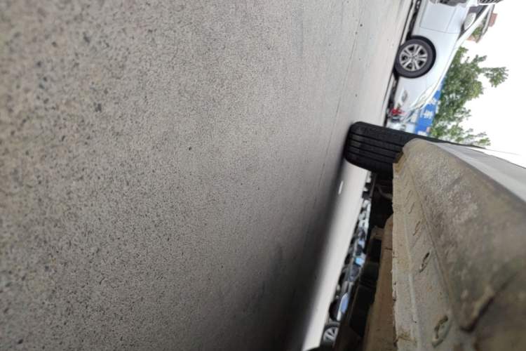Used JETOUR X70 PLUS 2023 1.5T DCT Brave PLUS 5-Seater Right Side Sill