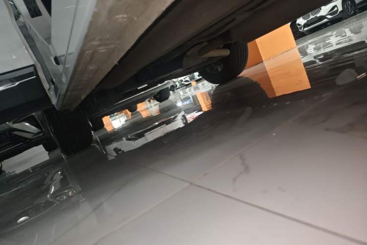 Used JETOUR X70 PLUS 2023 1.5T DCT Ziqiang PRO 5-Seater Right Side Sill