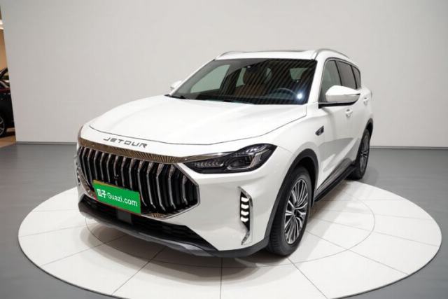 Used JETOUR X70 PLUS 2023 1.5T DCT Brave PLUS 7-Seater