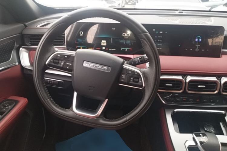Used JETOUR X70 PLUS 2023 1.5T DCT Ziqiang PRO+ 7-Seater Steering Wheel
