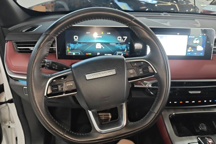 Used JETOUR X70 PLUS 2023 1.5T DCT Brave PLUS 7-Seater Steering Wheel