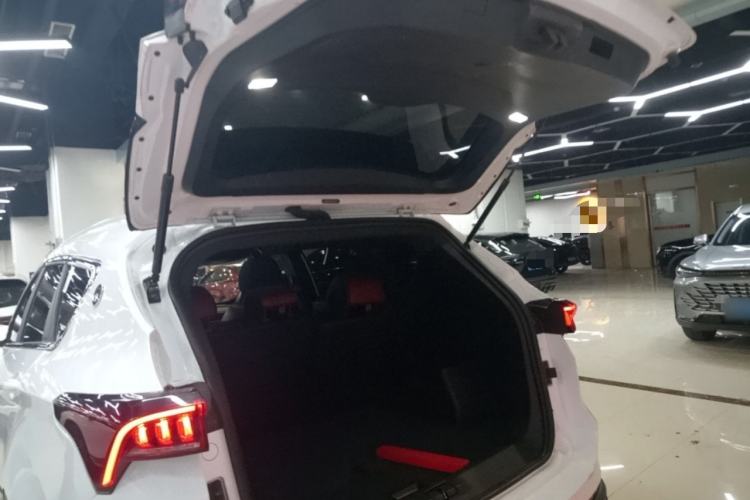 Used JETOUR X70 PLUS 2023 1.5T DCT Ziqiang PRO+ 5-Seater Trunk