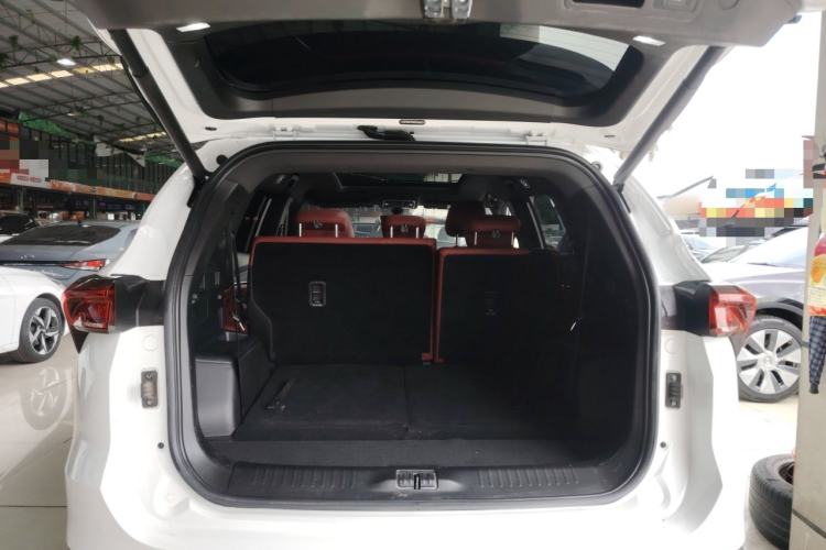Used JETOUR X70 PLUS 2023 1.5T DCT Brave PLUS 7-Seater Trunk