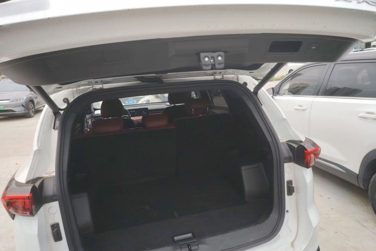 Used JETOUR X70 PLUS 2023 1.6T DCT Stronger 5-Seater Trunk