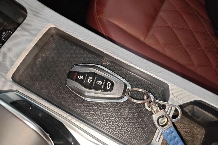 Used JETOUR X70 PLUS 2023 1.5T DCT Brave PLUS 7-Seater Vehicle Key